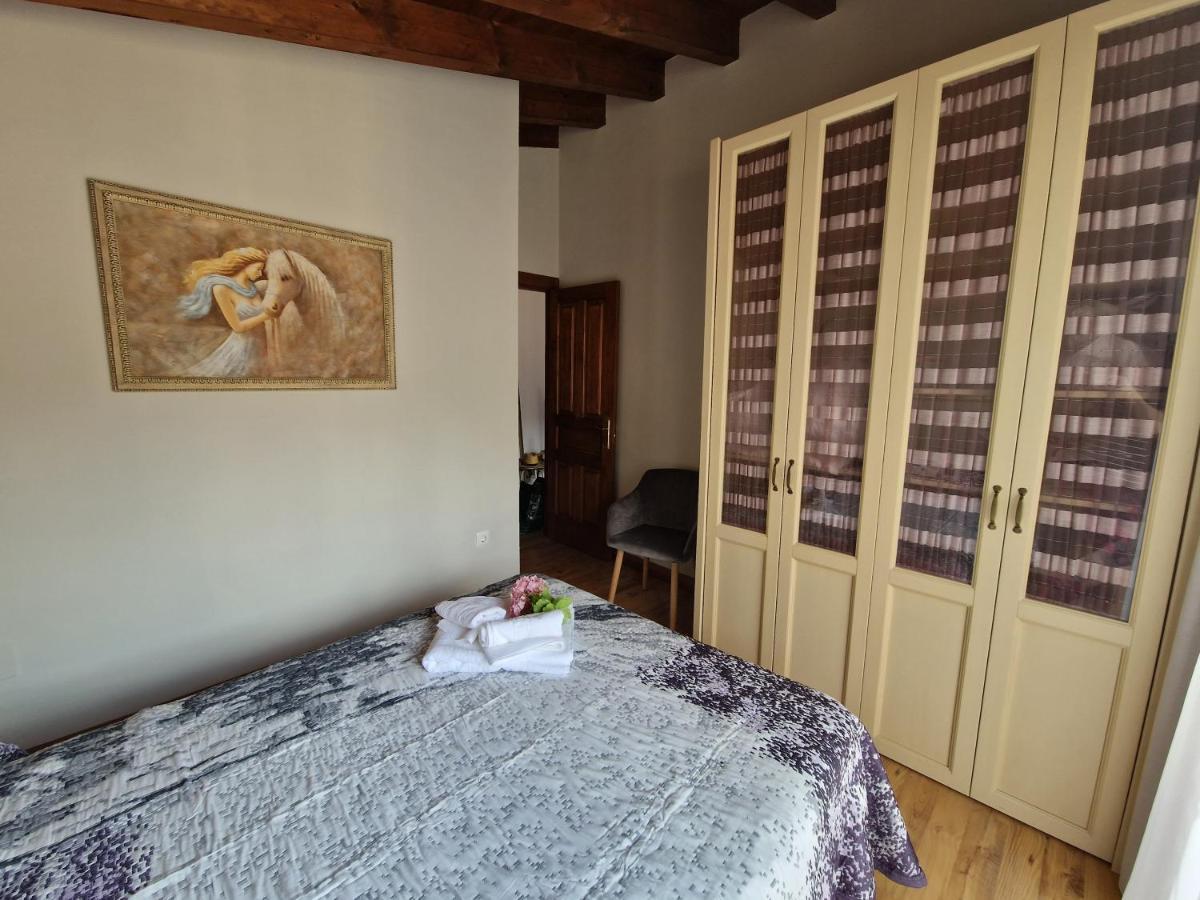 Apartamento El Campo Bores Bagian luar foto